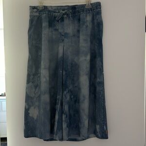 Lucy Wide Leg Capris